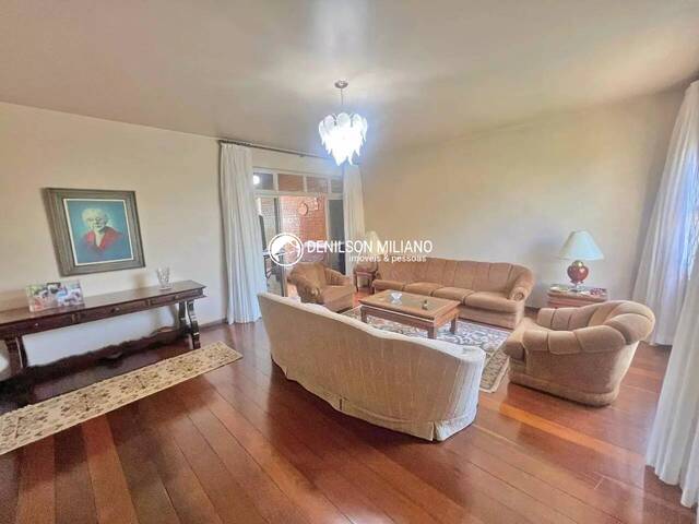 #L0067 - Casa para Locação em Belo Horizonte - MG