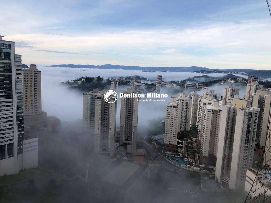 Apartamento, 4 quartos, 213 m² - Foto 1
