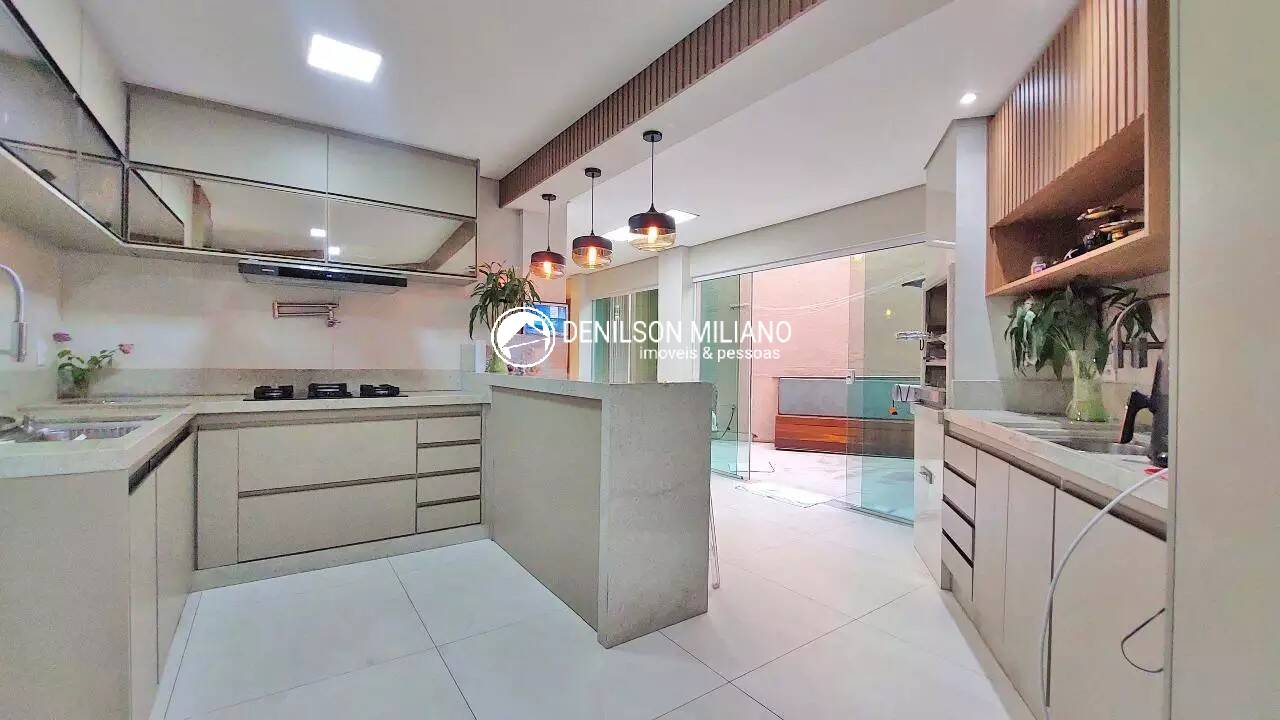 Apartamento, 3 quartos, 32 m² - Foto 1