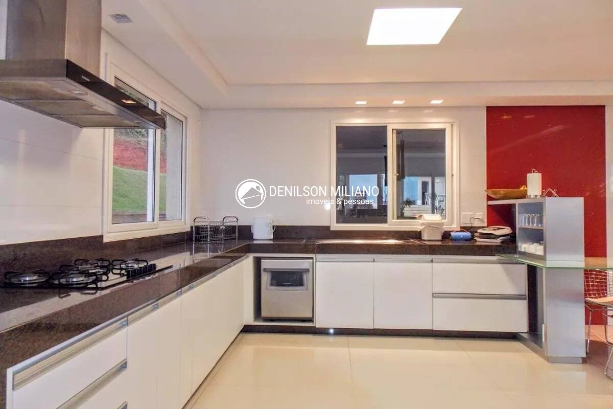 Casa à venda e aluguel com 5 quartos, 670m² - Foto 23