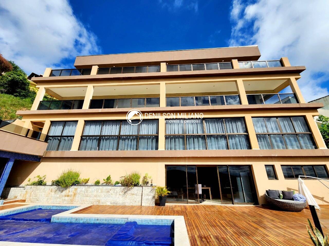 Casa, 5 quartos, 1080 m² - Foto 2