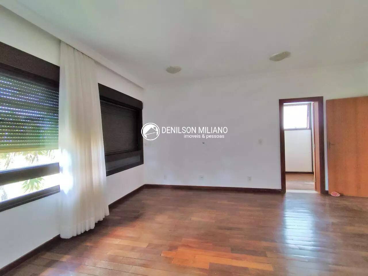Casa, 4 quartos, 350 m² - Foto 11