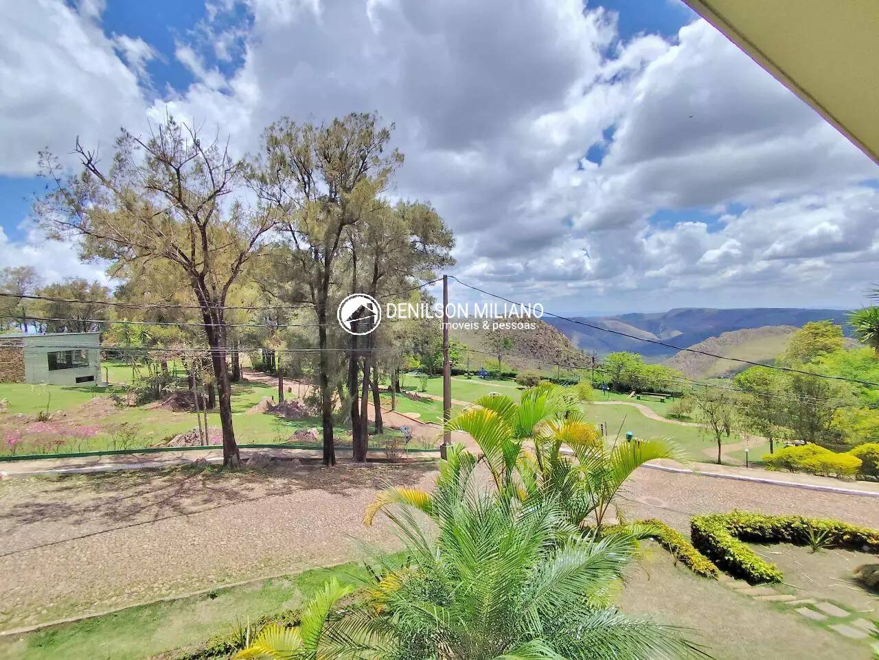 Casa, 4 quartos, 350 m² - Foto 14