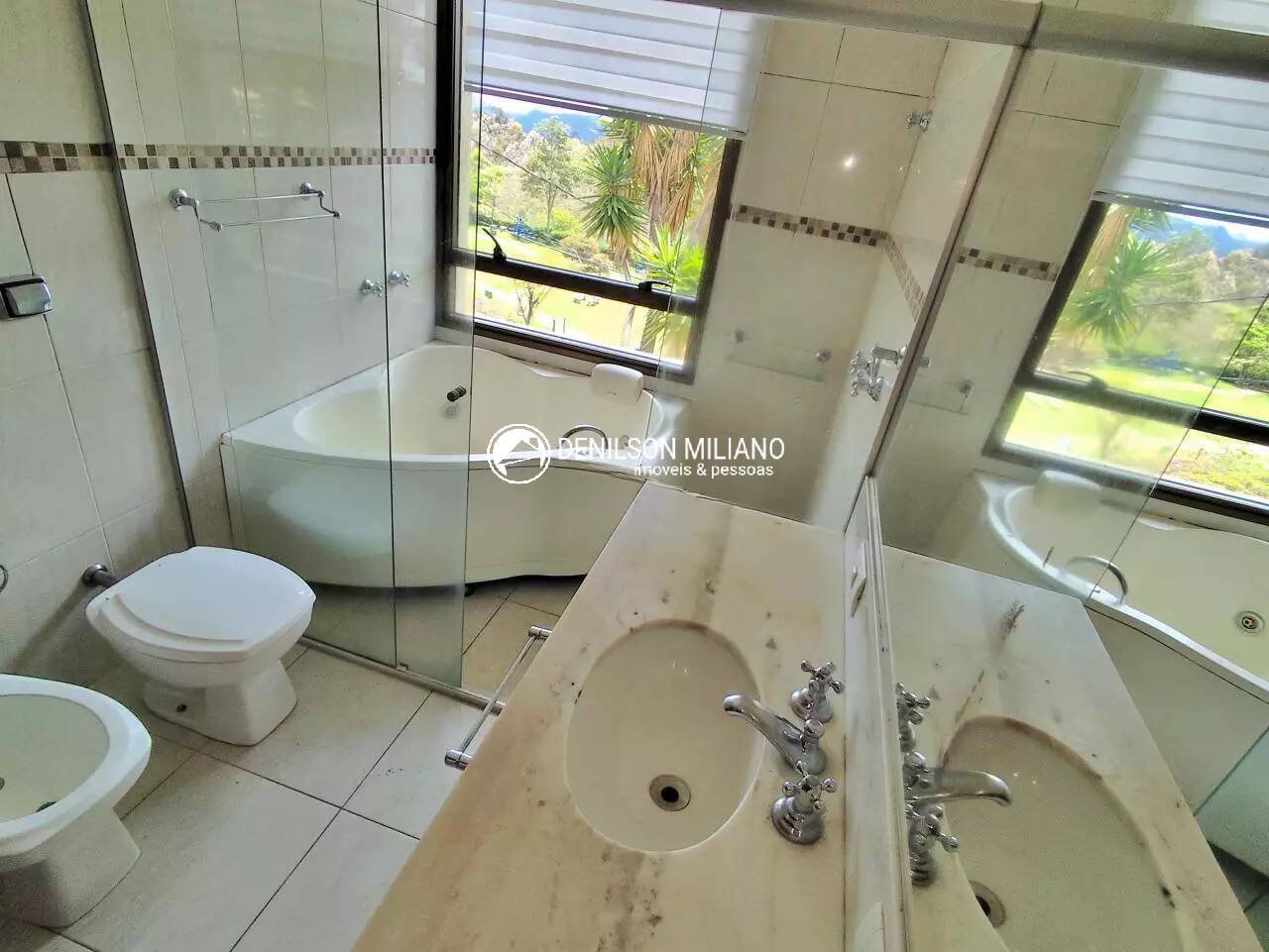 Casa, 4 quartos, 350 m² - Foto 18