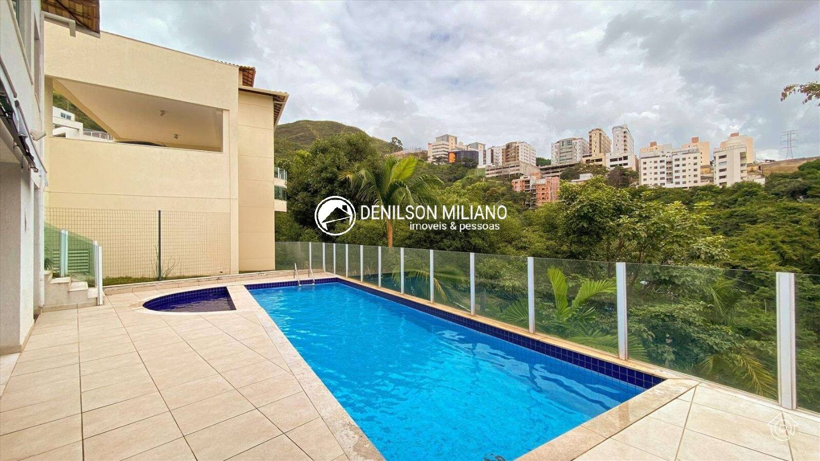 Casa, 4 quartos, 350 m² - Foto 3