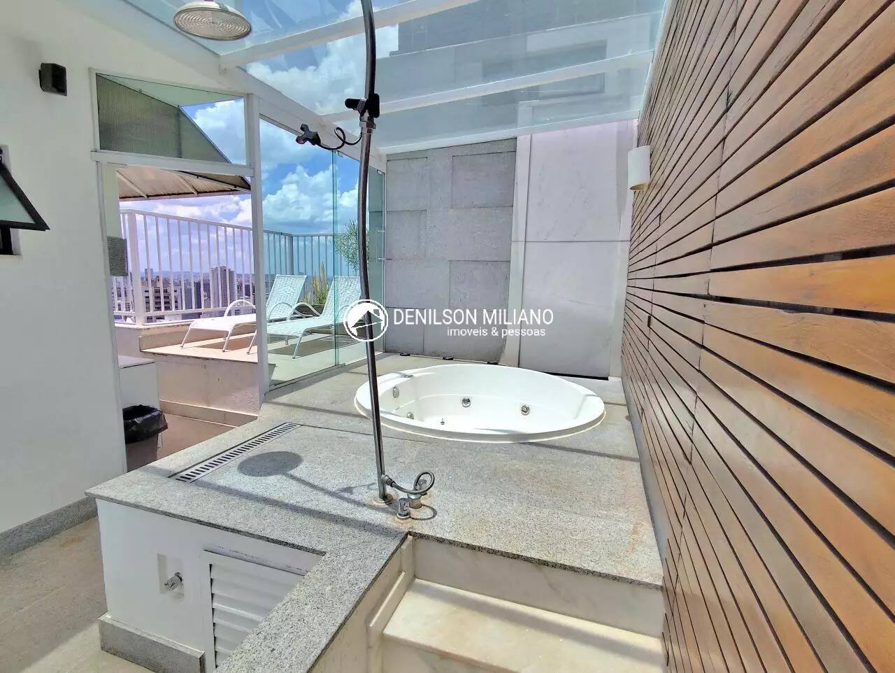 Flat/Apart Hotel, 1 quarto, 92 m² - Foto 2