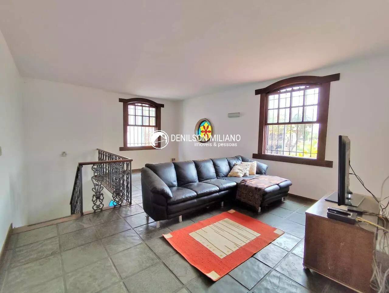 Casa à venda com 4 quartos, 315m² - Foto 14