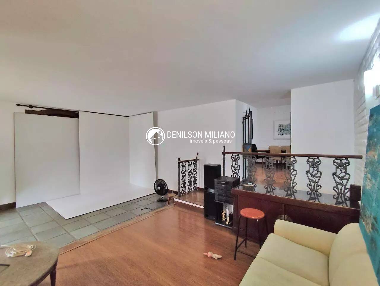 Casa à venda com 4 quartos, 315m² - Foto 13
