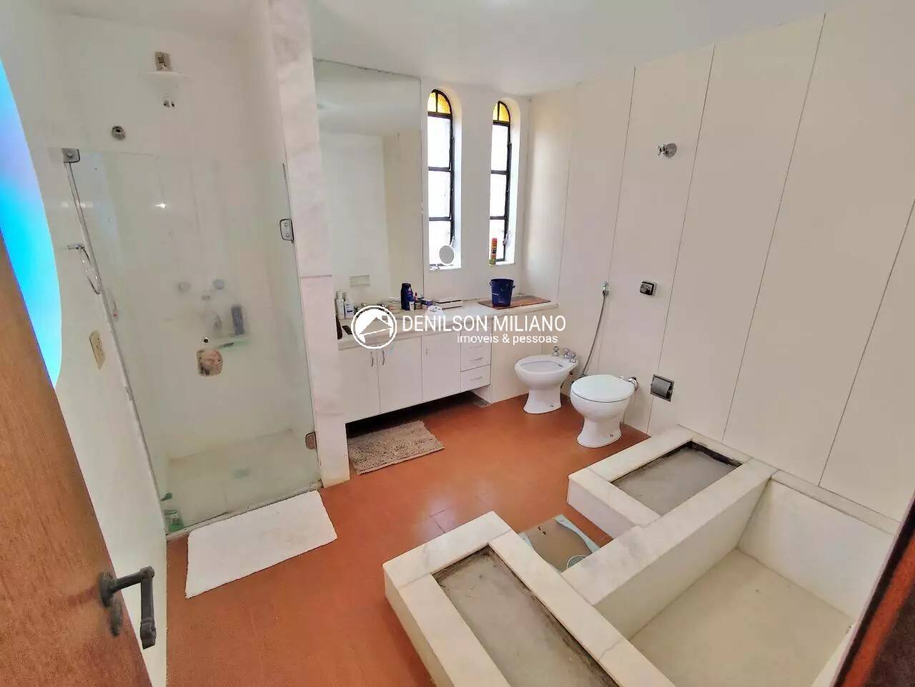 Casa à venda com 4 quartos, 315m² - Foto 20