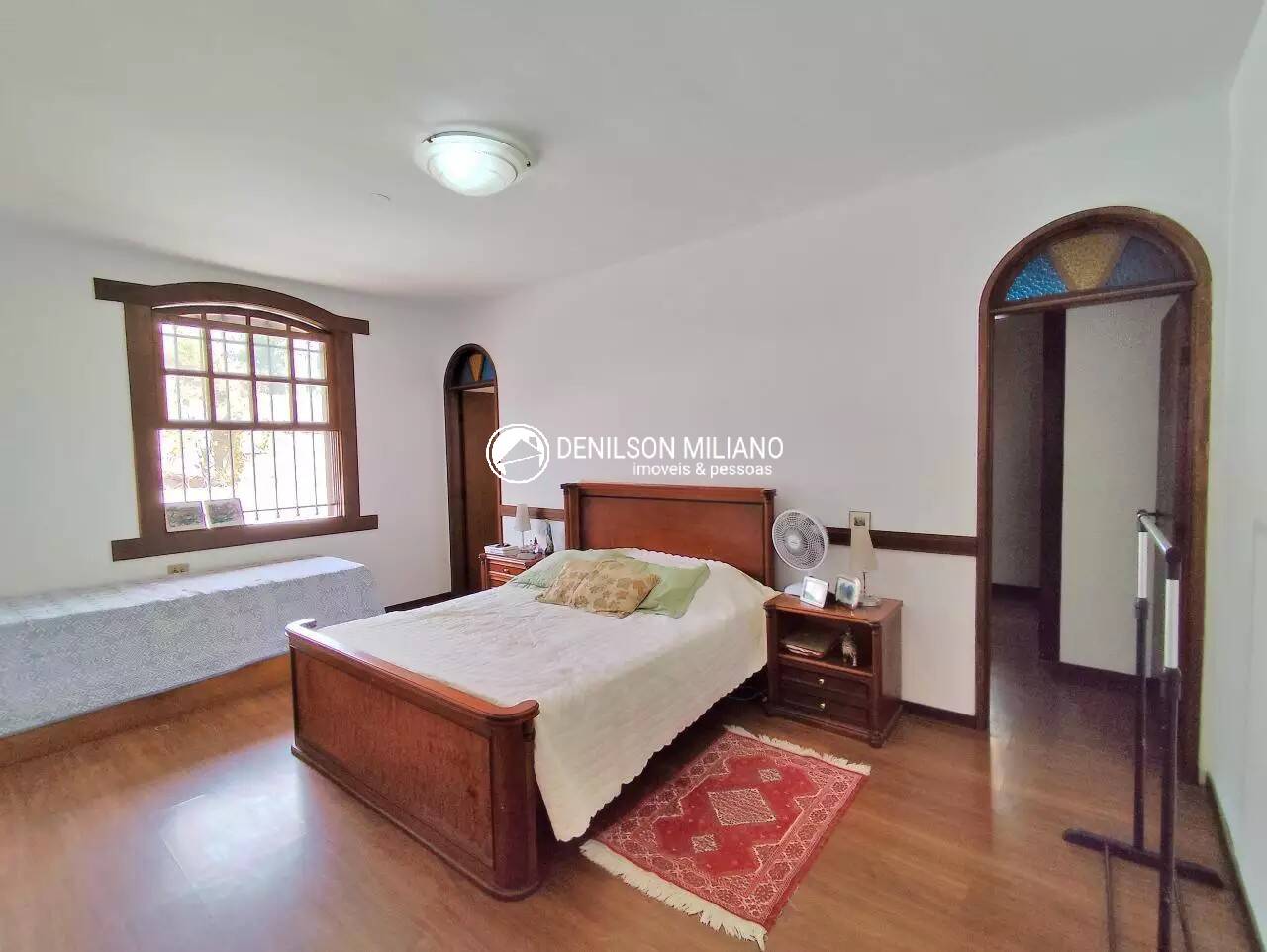Casa à venda com 4 quartos, 315m² - Foto 22