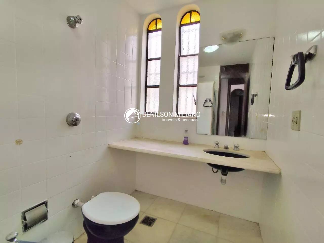 Casa à venda com 4 quartos, 315m² - Foto 23
