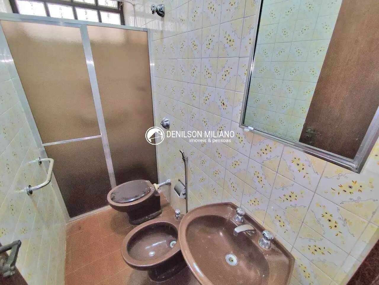 Casa à venda com 4 quartos, 315m² - Foto 25
