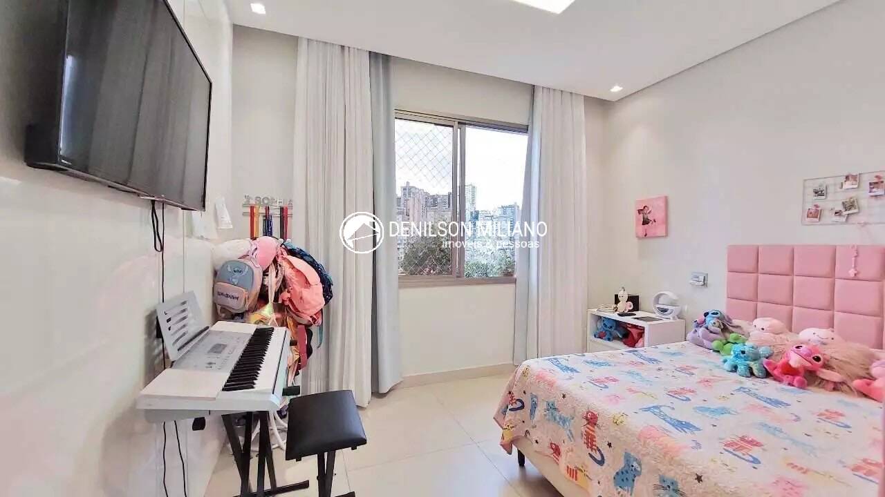 Casa, 4 quartos, 370 m² - Foto 4