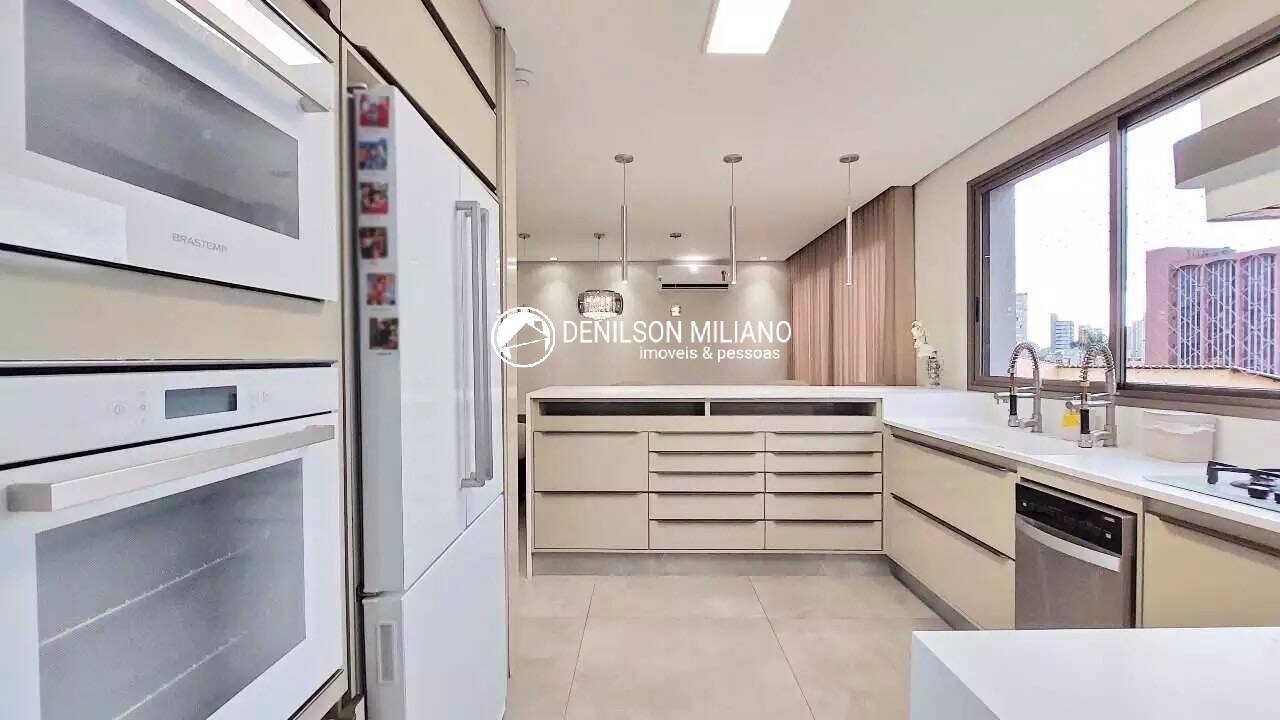 Casa, 4 quartos, 370 m² - Foto 26