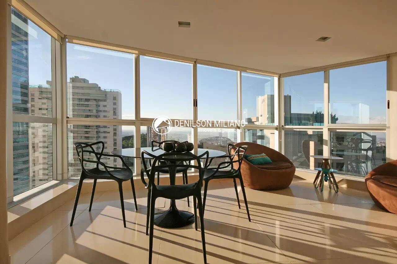 Apartamento, 4 quartos, 260 m² - Foto 1