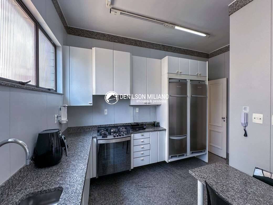 Apartamento, 4 quartos, 216 m² - Foto 13