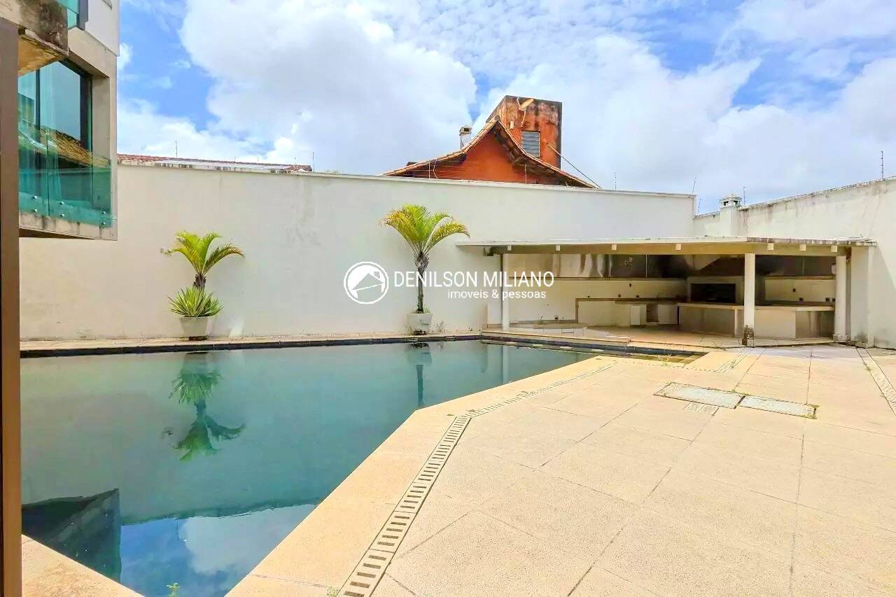 Casa à venda com 4 quartos, 1017m² - Foto 7