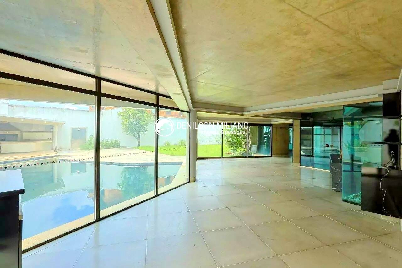 Casa à venda com 4 quartos, 1017m² - Foto 18