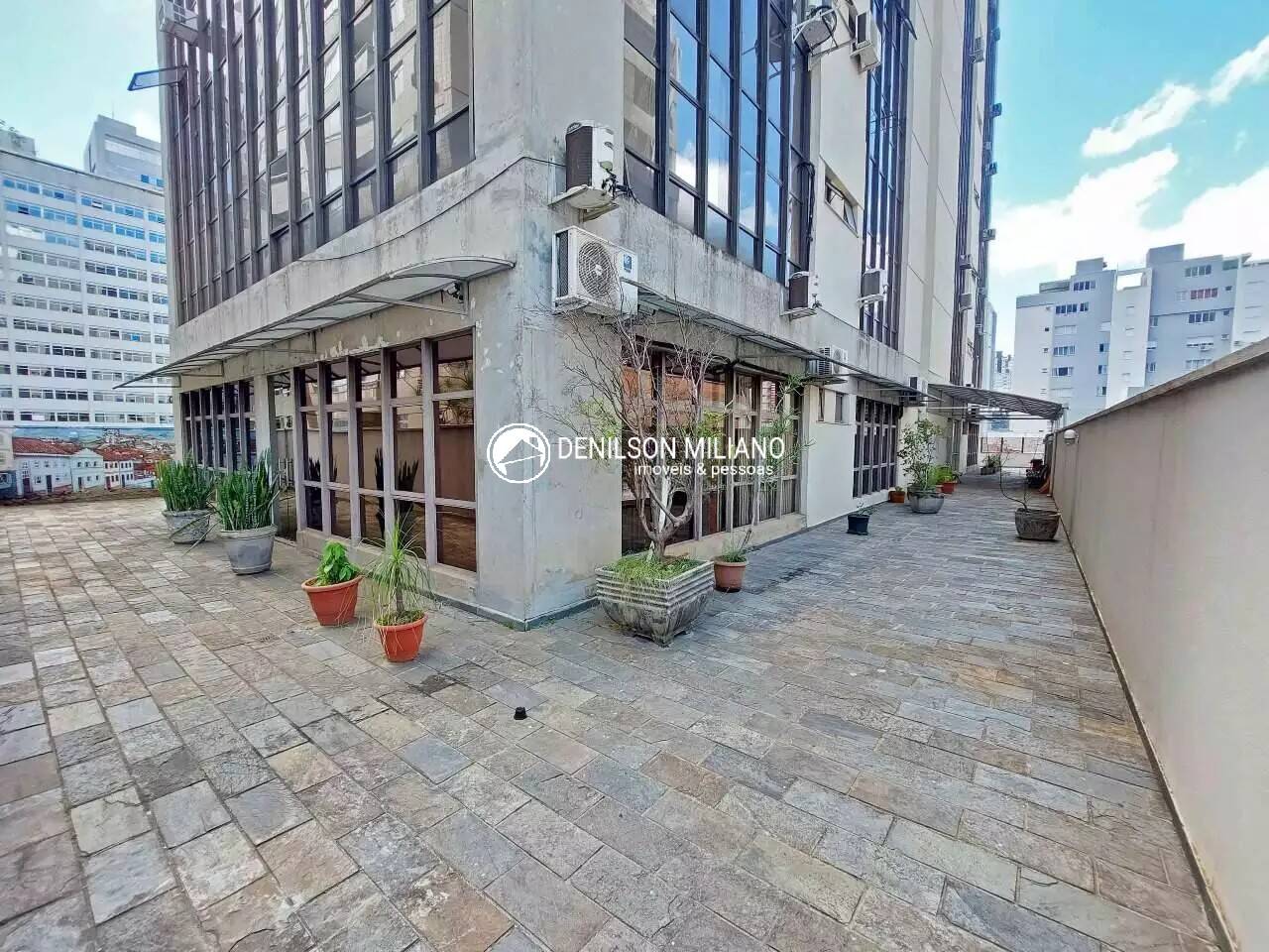 Prédio Inteiro, 680 m² - Foto 1