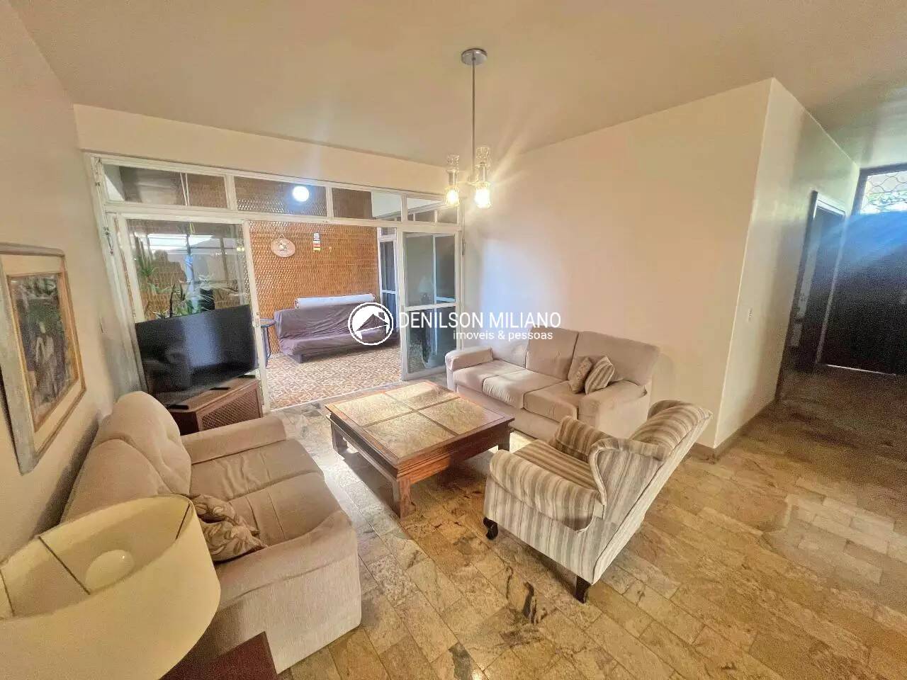 Casa, 4 quartos, 400 m² - Foto 1