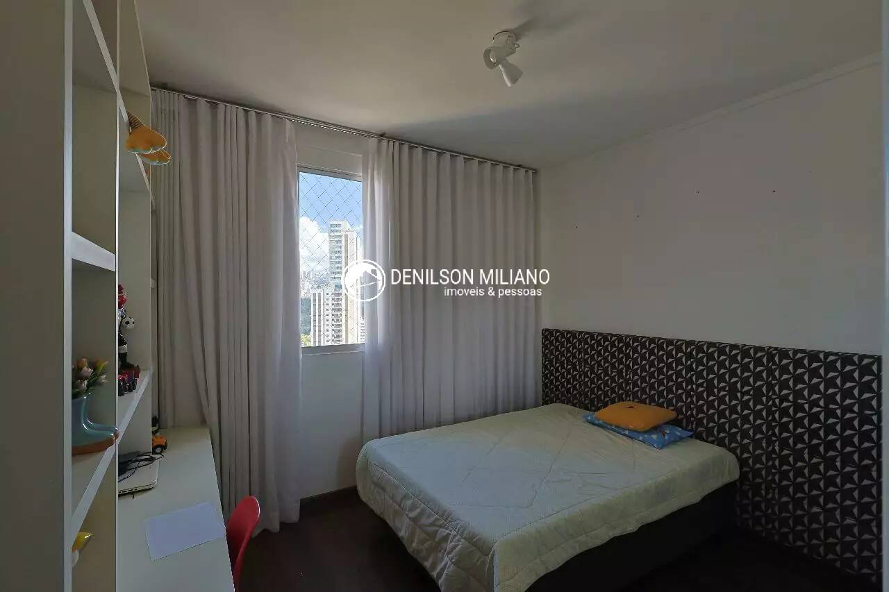 Apartamento para alugar com 4 quartos, 160m² - Foto 15