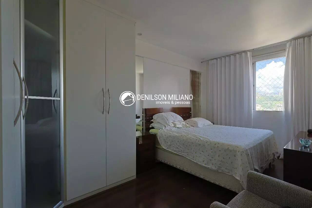 Apartamento para alugar com 4 quartos, 160m² - Foto 16