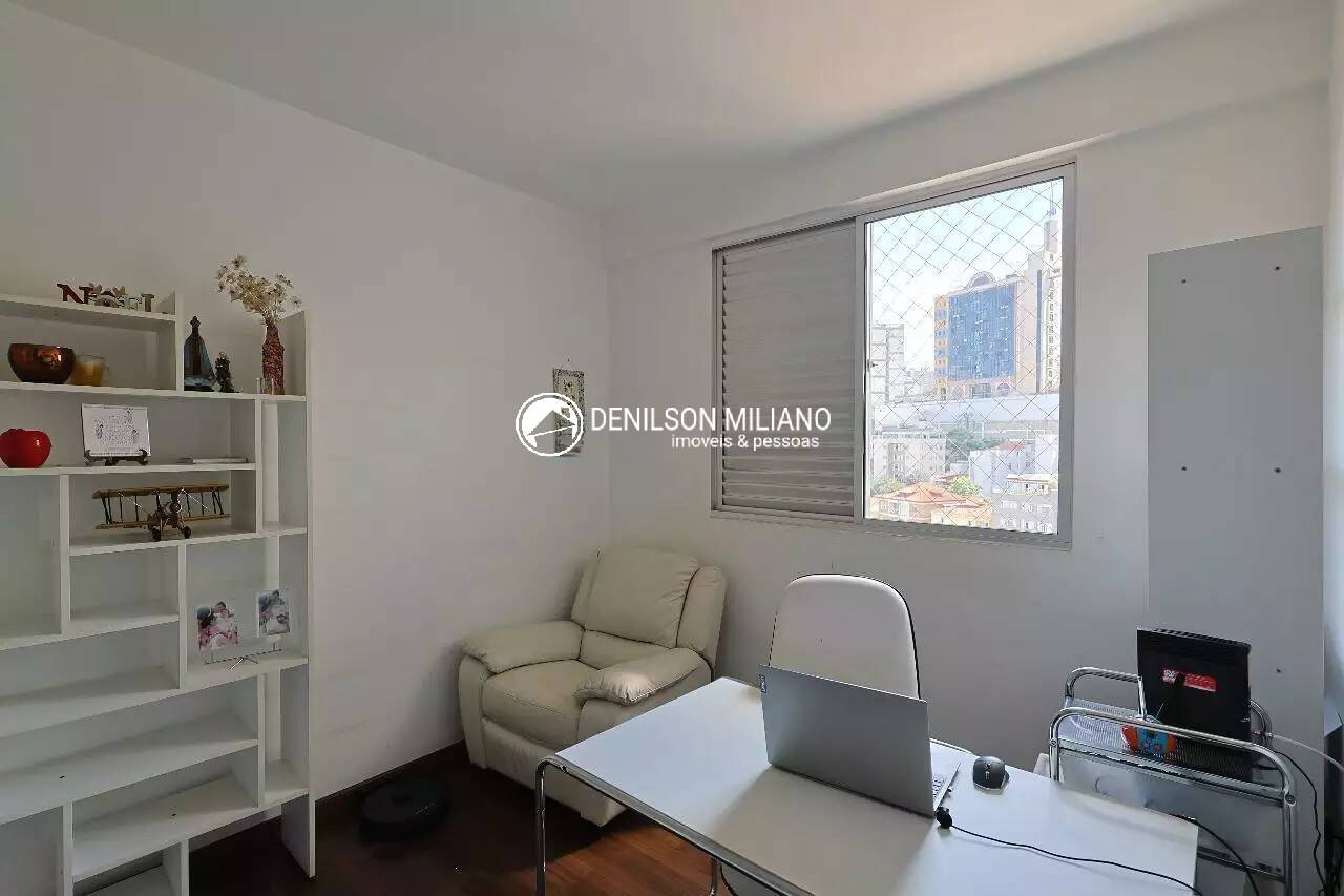 Apartamento para alugar com 4 quartos, 160m² - Foto 24