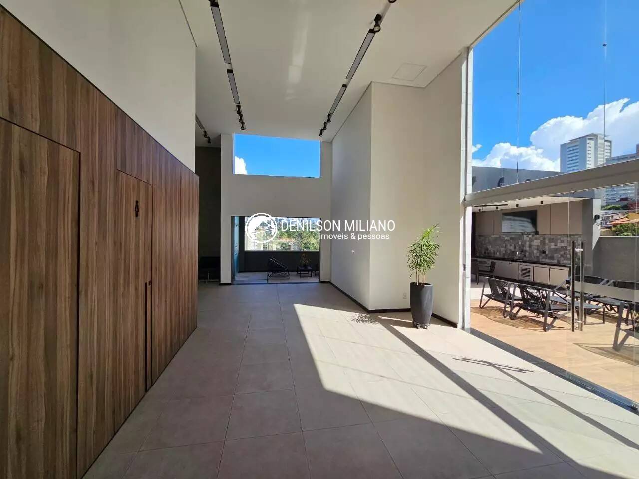 Apartamento para alugar com 4 quartos, 160m² - Foto 25