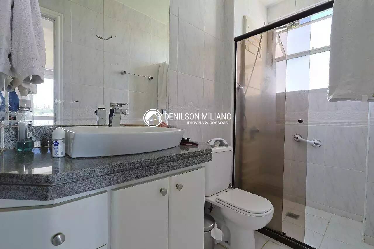 Apartamento para alugar com 4 quartos, 160m² - Foto 26