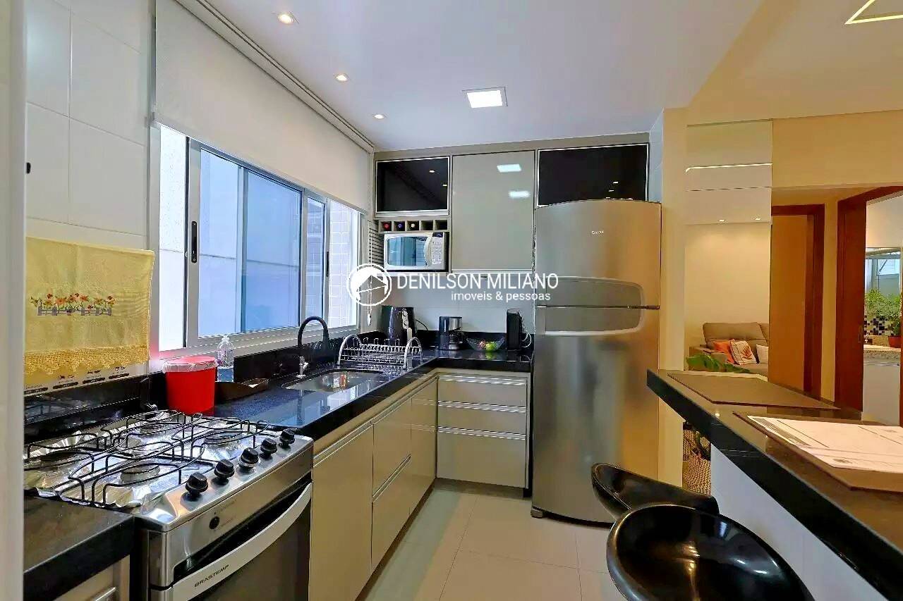 Apartamento para alugar com 2 quartos, 180m² - Foto 6