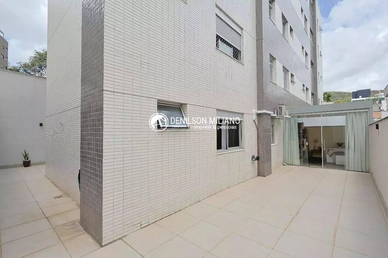 Apartamento para alugar com 2 quartos, 180m² - Foto 12