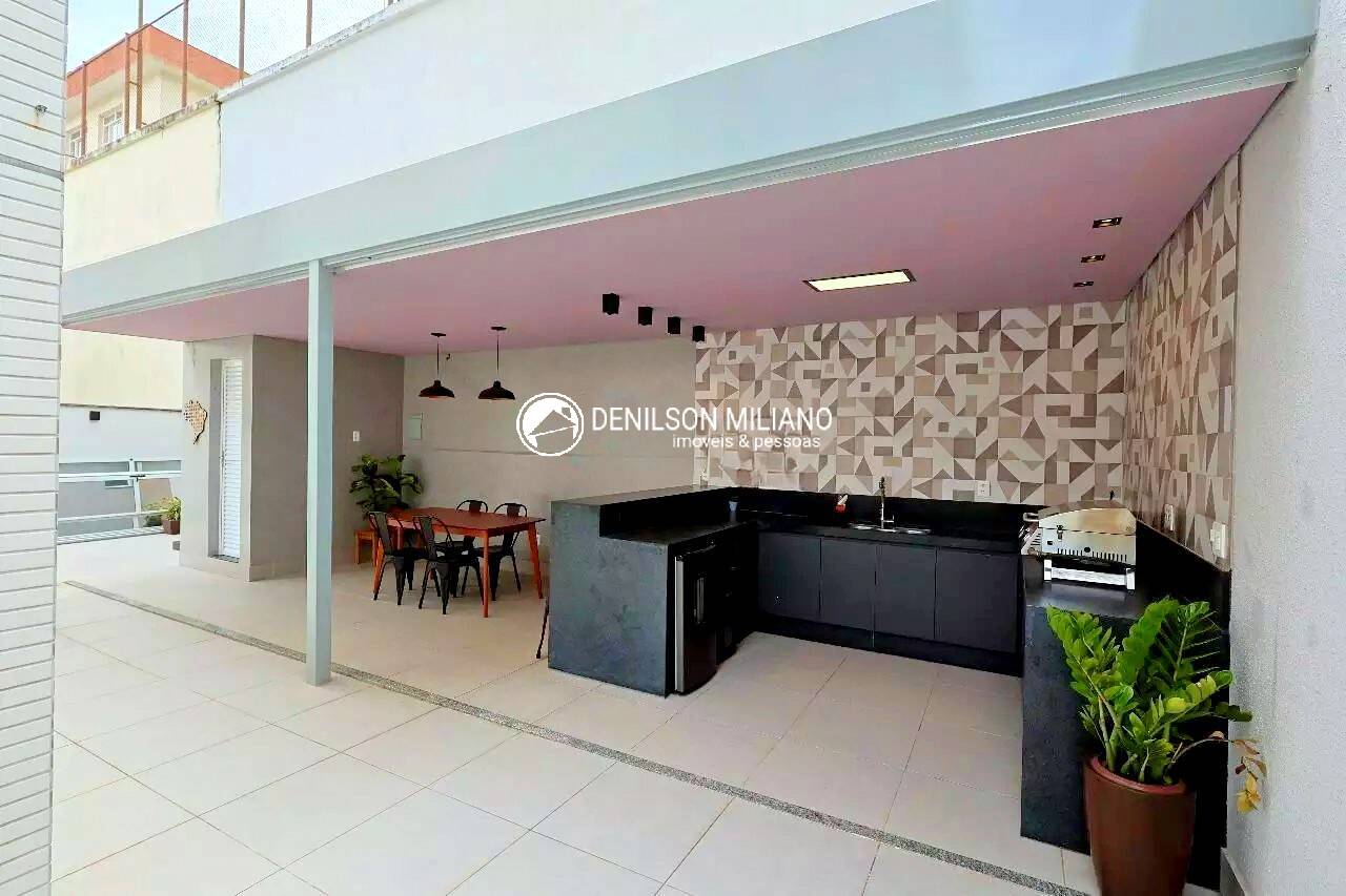Apartamento para alugar com 2 quartos, 180m² - Foto 1