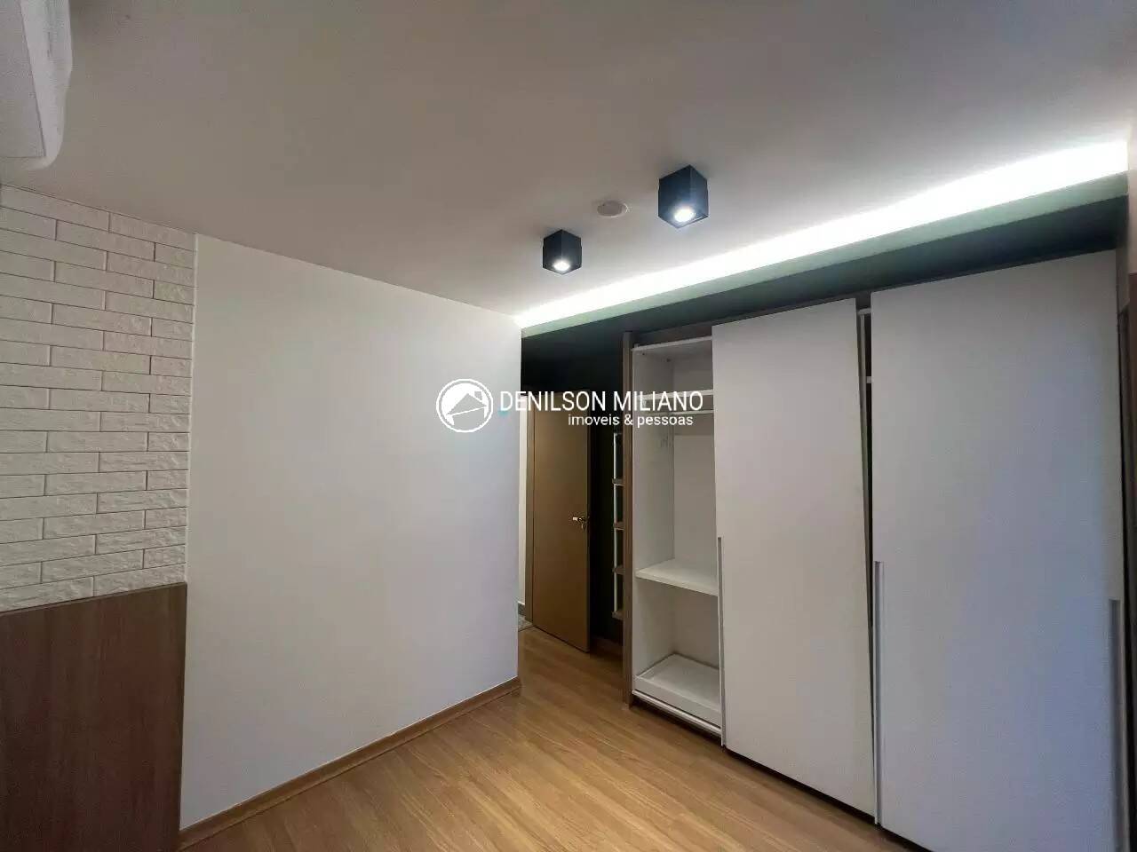 Apartamento para alugar com 2 quartos, 167m² - Foto 7