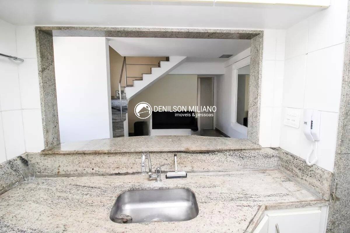 Cobertura para alugar com 2 quartos, 140m² - Foto 2