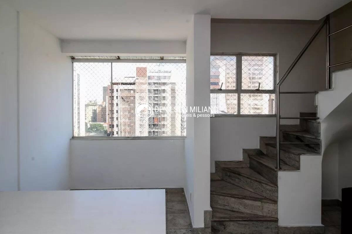 Cobertura para alugar com 2 quartos, 140m² - Foto 16