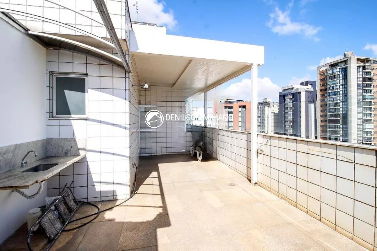 Cobertura para alugar com 2 quartos, 140m² - Foto 29