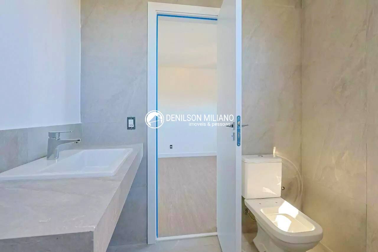 Apartamento para alugar com 3 quartos, 148m² - Foto 5