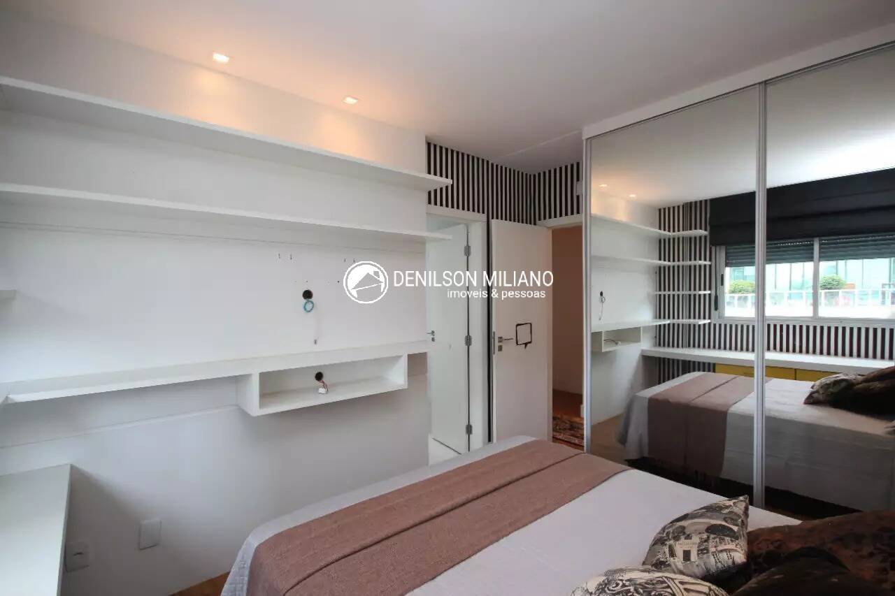 Apartamento à venda com 3 quartos, 260m² - Foto 15