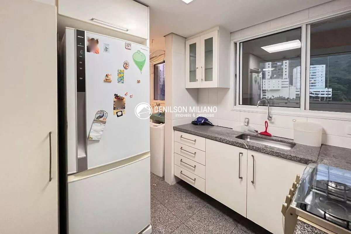 Apartamento à venda com 1 quarto, 42m² - Foto 15