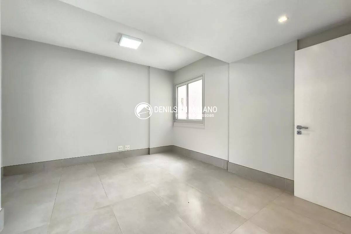 Apartamento para alugar com 2 quartos, 115m² - Foto 21