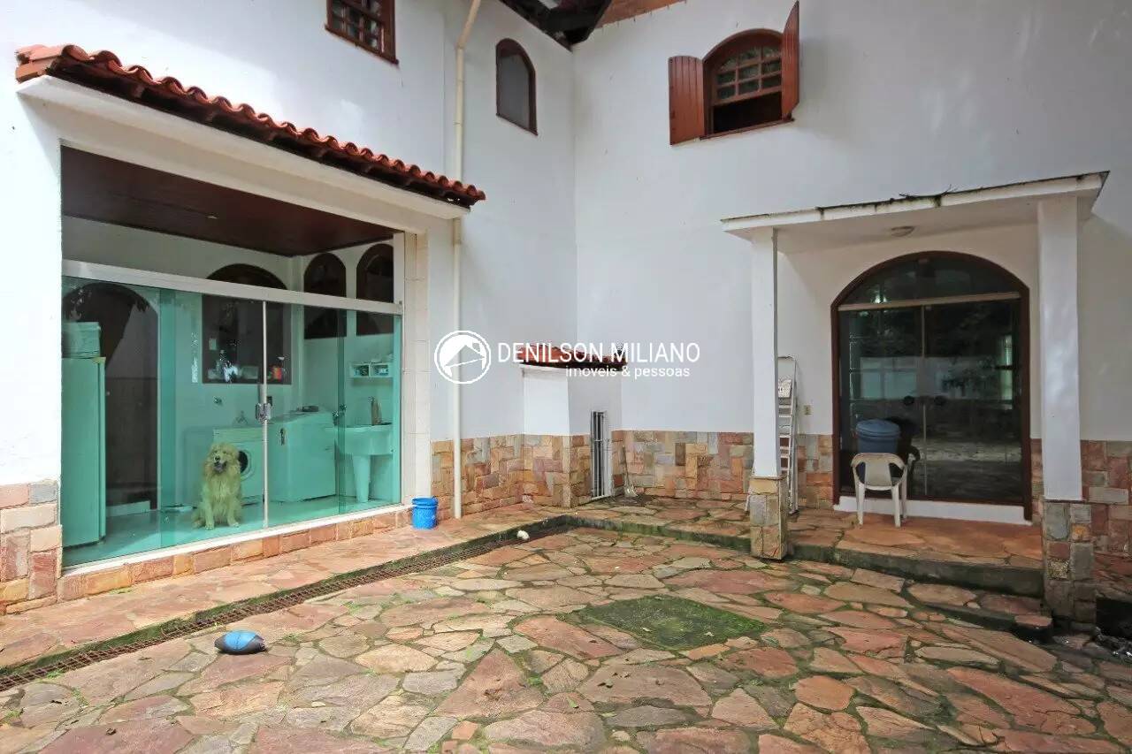 Casa à venda e aluguel com 4 quartos, 495m² - Foto 24