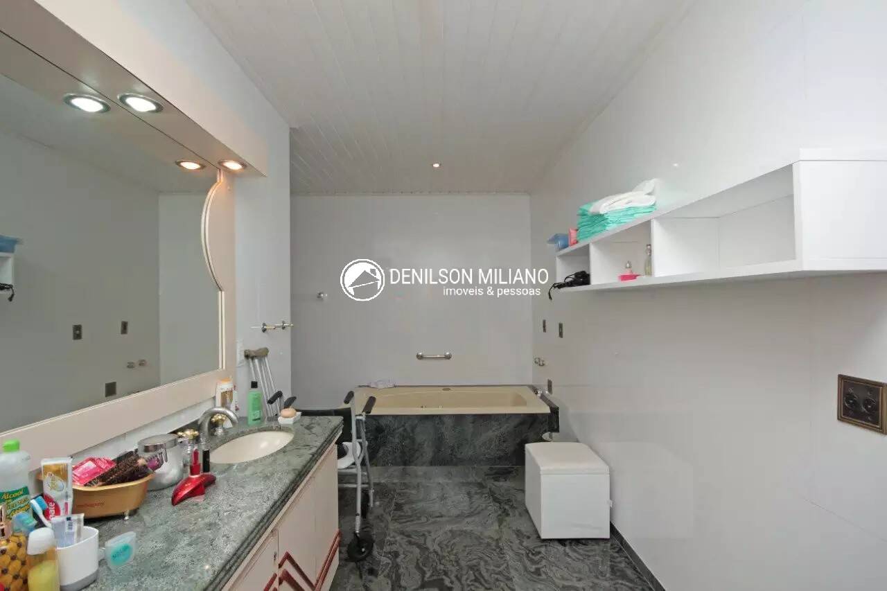 Casa à venda e aluguel com 4 quartos, 495m² - Foto 28