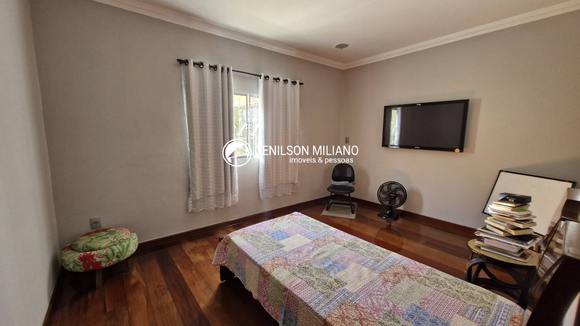 Casa, 4 quartos, 300 m² - Foto 8