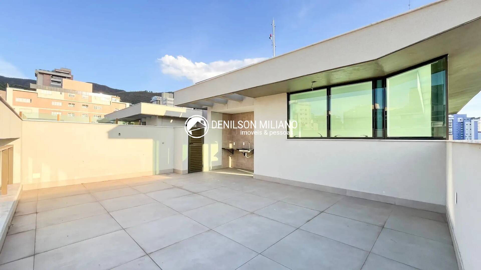 Cobertura, 3 quartos, 163 m² - Foto 4