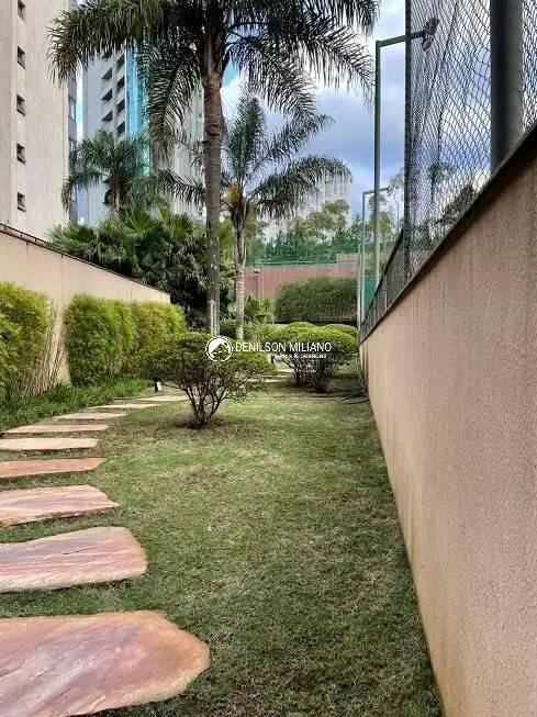 Apartamento à venda com 4 quartos, 230m² - Foto 4