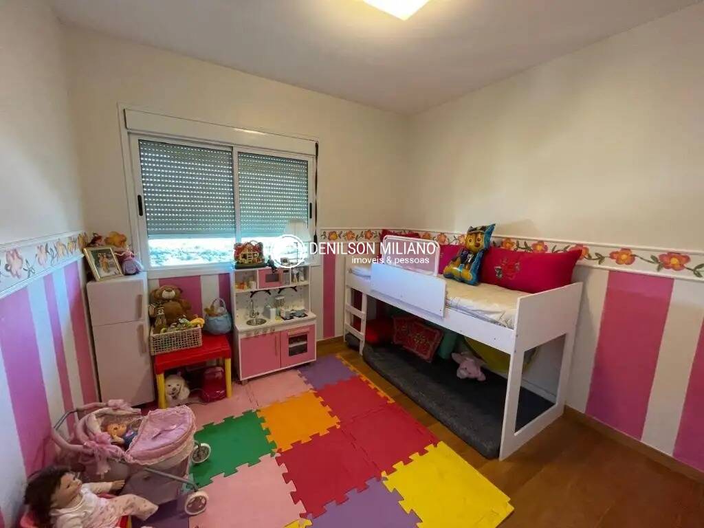 Apartamento à venda com 4 quartos, 230m² - Foto 18