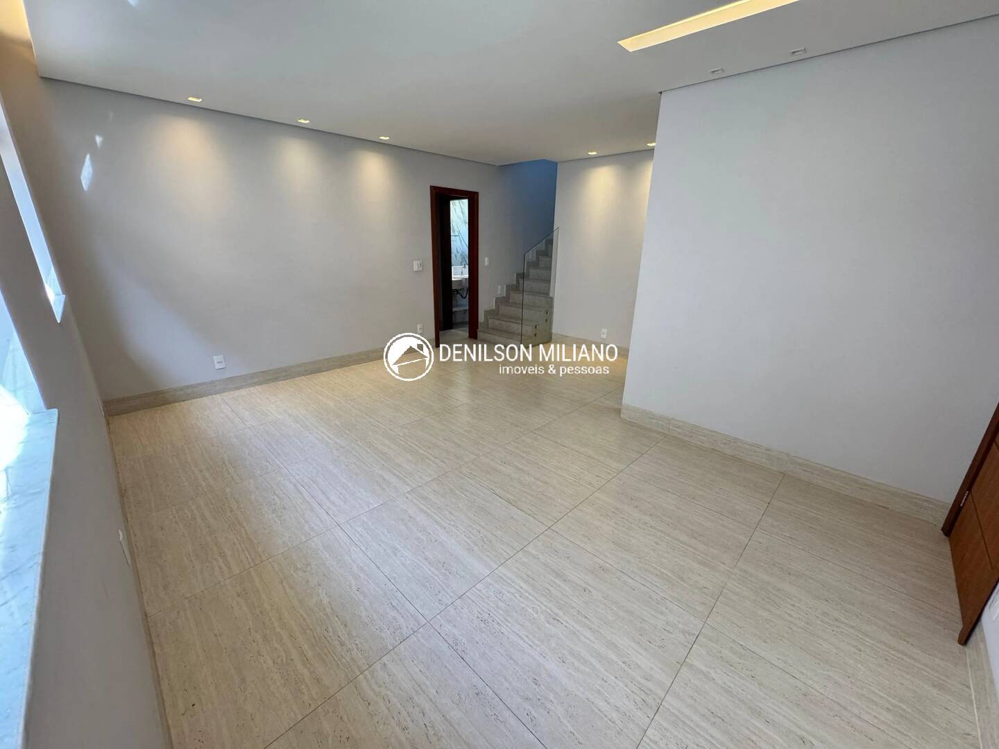 Cobertura, 4 quartos, 220 m² - Foto 4