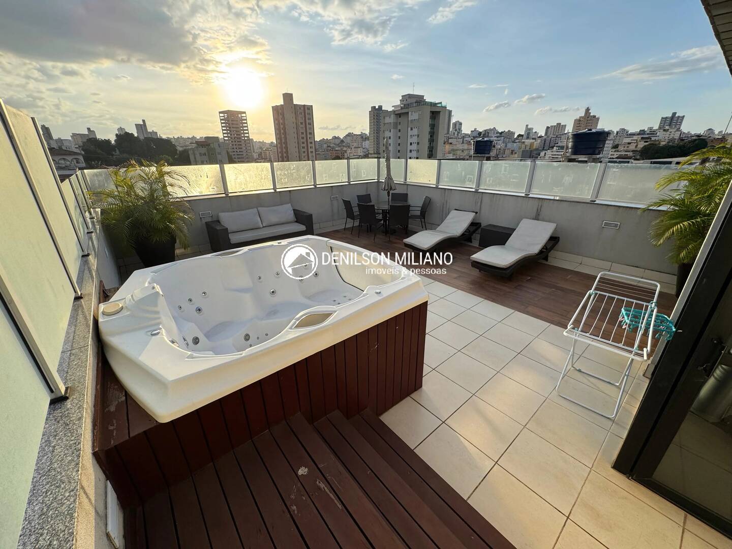 Apartamento, 5 quartos, 271 m² - Foto 1