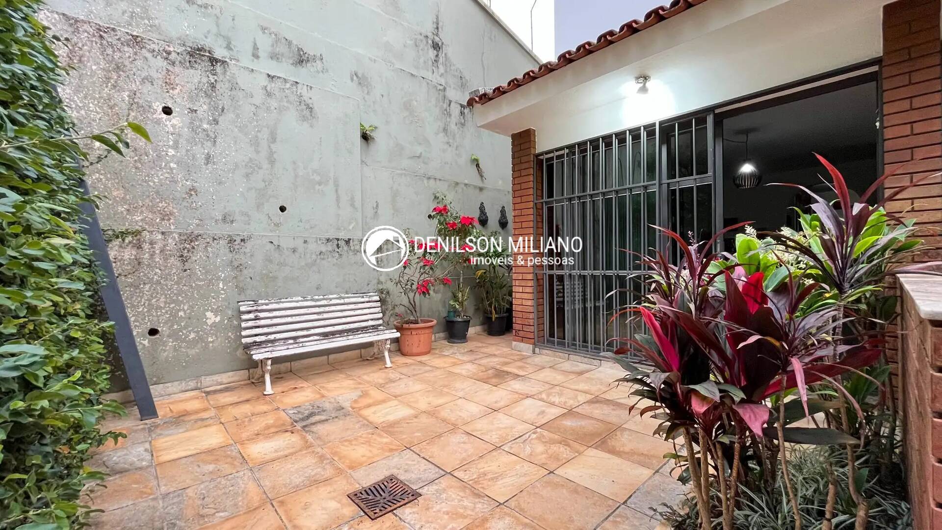 Casa, 4 quartos, 256 m² - Foto 13