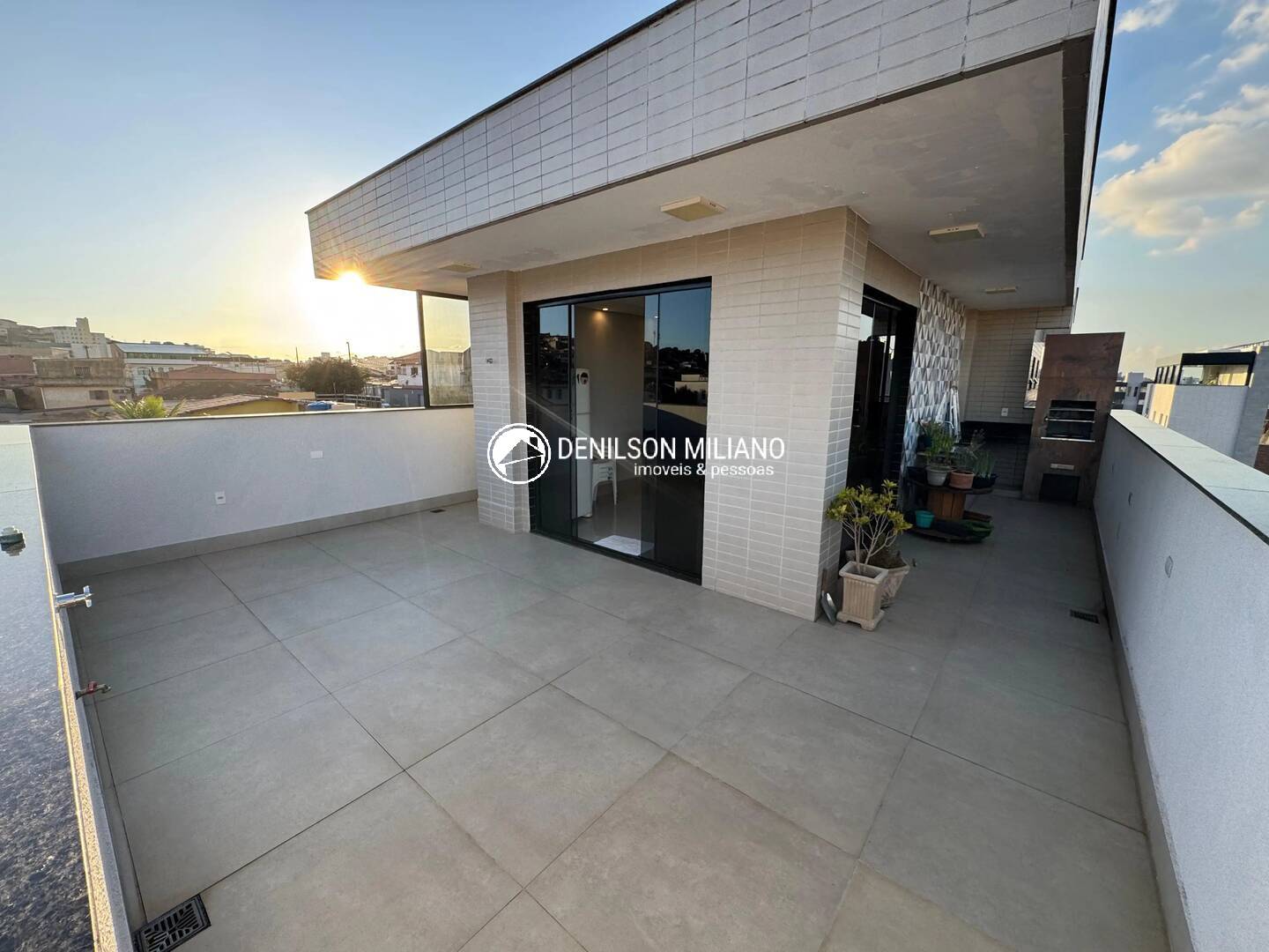 Cobertura, 3 quartos, 136 m² - Foto 1